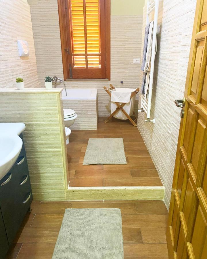 La Casa Di Rosa Διαμέρισμα Oliveri Εξωτερικό φωτογραφία