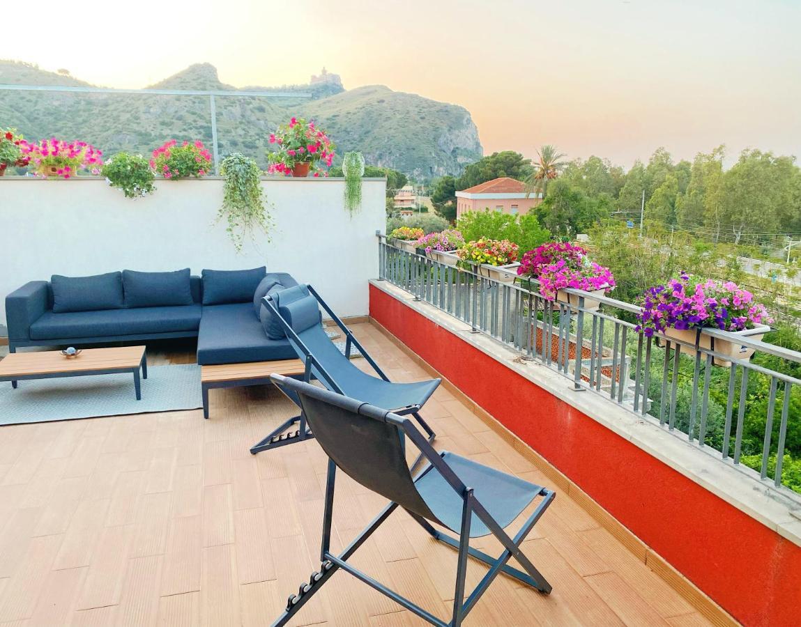 La Casa Di Rosa Διαμέρισμα Oliveri Εξωτερικό φωτογραφία